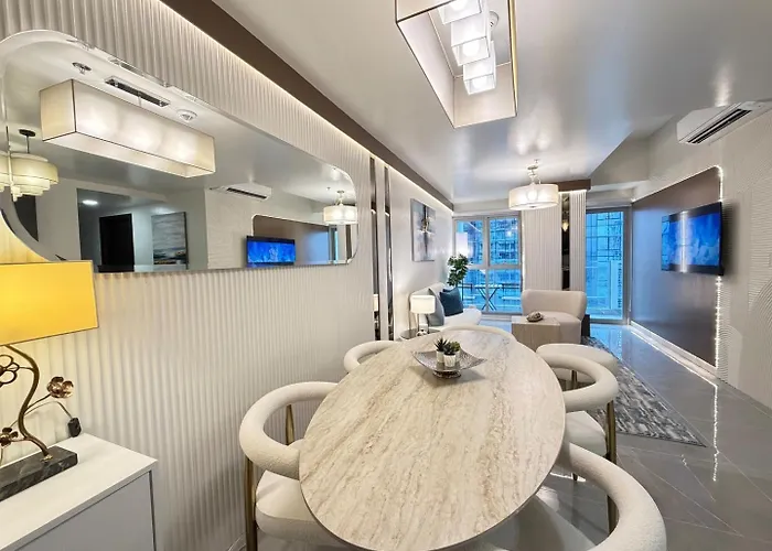 The Cornerstone: Charming 3br W/ Washer Uptown Bgc *