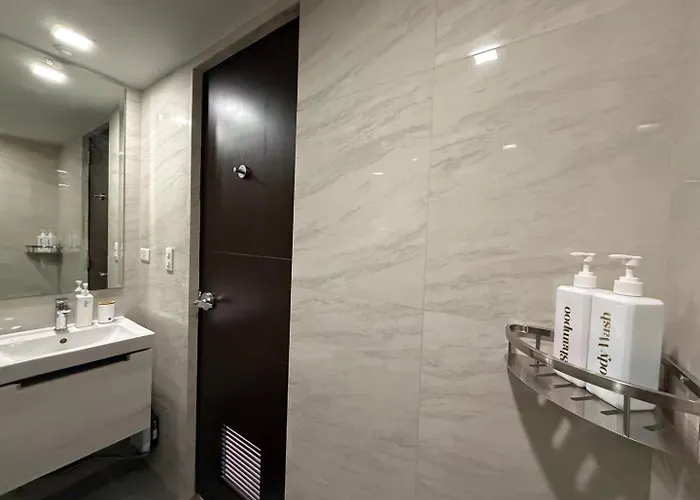 Apartamento The Cornerstone: Charming 3br W/ Washer Uptown Bgc