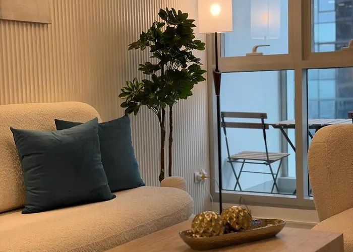 Apartamento The Cornerstone: Charming 3br W/ Washer Uptown Bgc